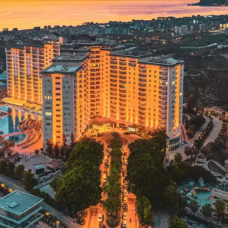 Luxury 2-bedroom Sea View In Gold